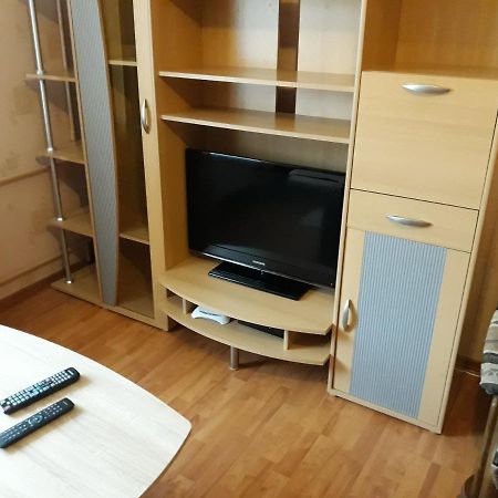 City Centre Apartaments Ventspils Bagian luar foto